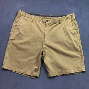 Tommy Bahama Shorts Cotton Blend Khaki  Actual Size Mens 42 x 9